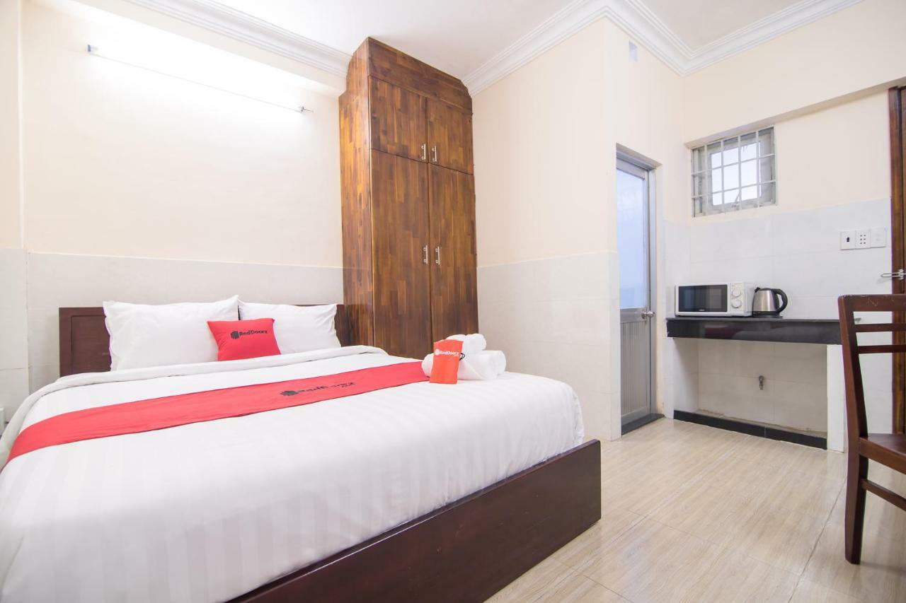 Reddoorz Near Khu Che Xuat Tan Thuan 2 Hotel Ho Chi Minh City Bagian luar foto