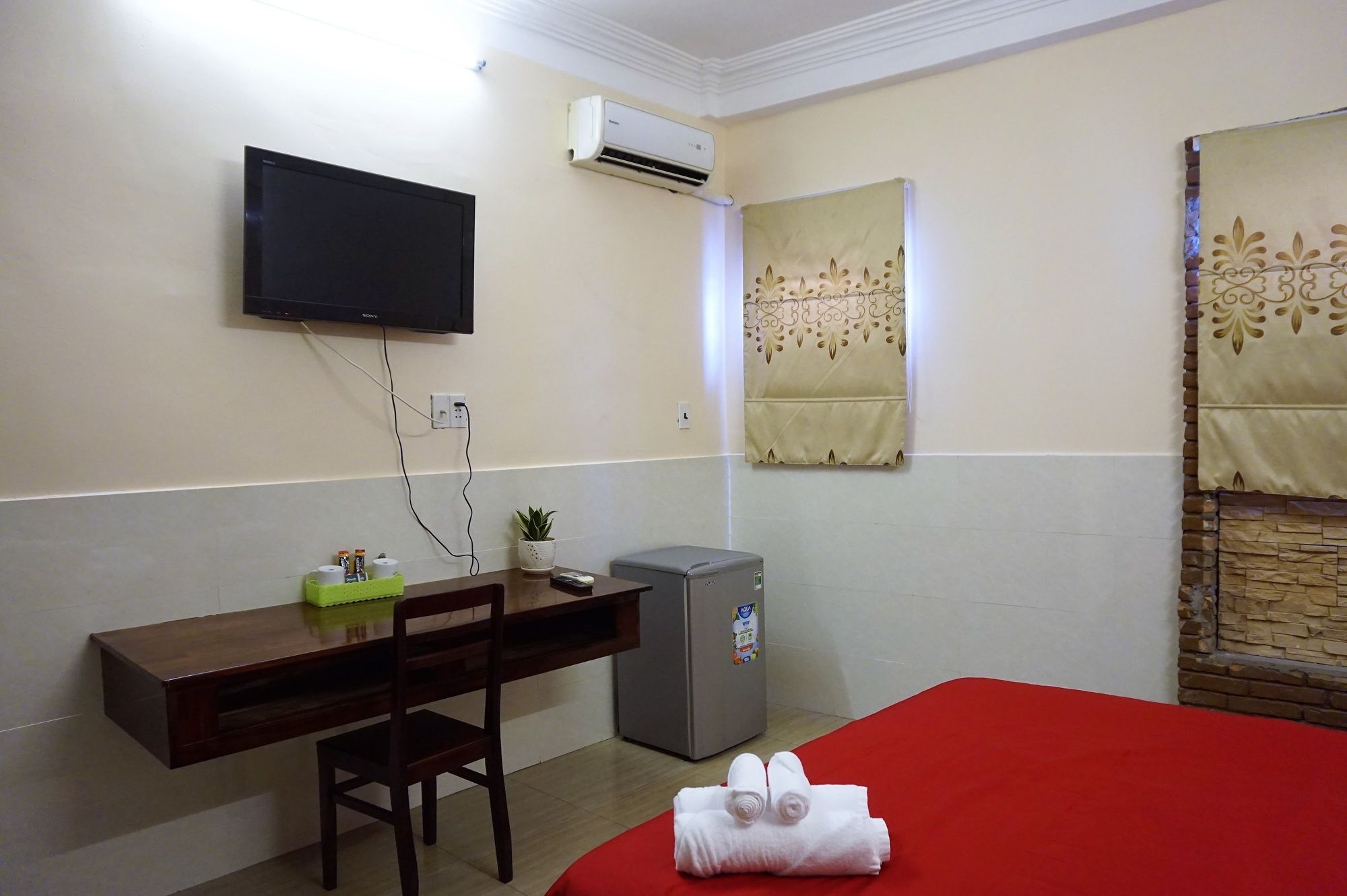Reddoorz Near Khu Che Xuat Tan Thuan 2 Hotel Ho Chi Minh City Bagian luar foto