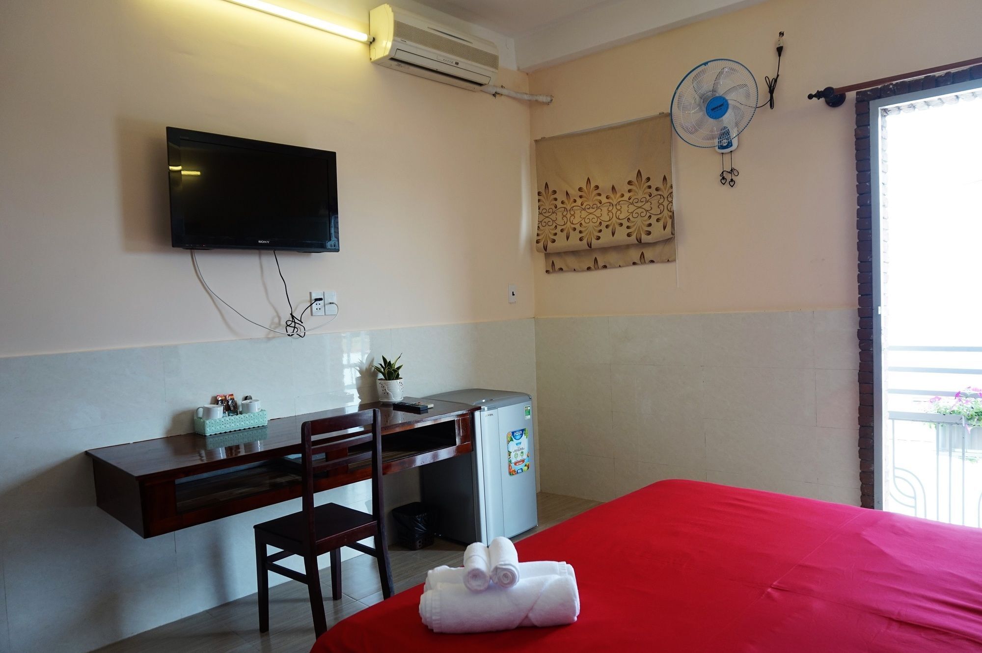 Reddoorz Near Khu Che Xuat Tan Thuan 2 Hotel Ho Chi Minh City Bagian luar foto