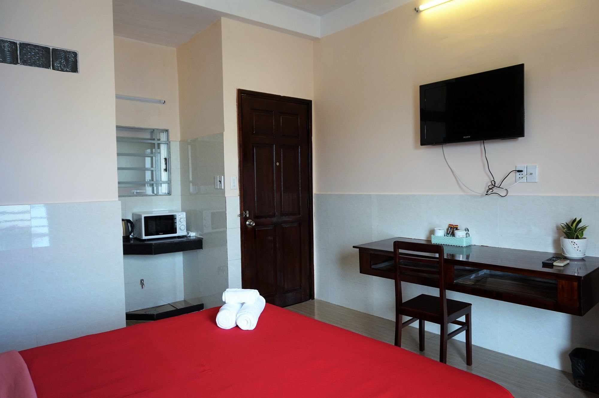 Reddoorz Near Khu Che Xuat Tan Thuan 2 Hotel Ho Chi Minh City Bagian luar foto