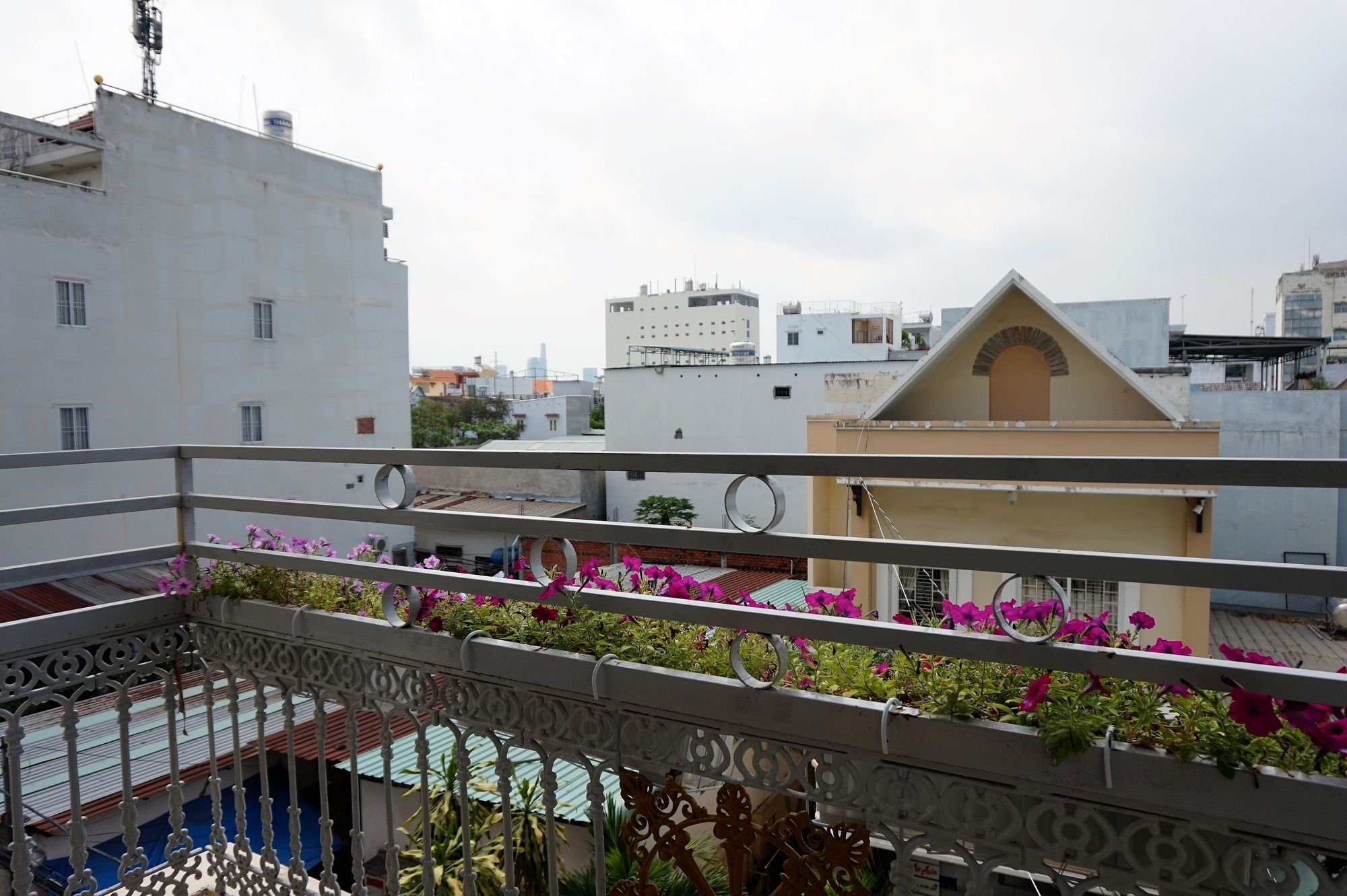 Reddoorz Near Khu Che Xuat Tan Thuan 2 Hotel Ho Chi Minh City Bagian luar foto