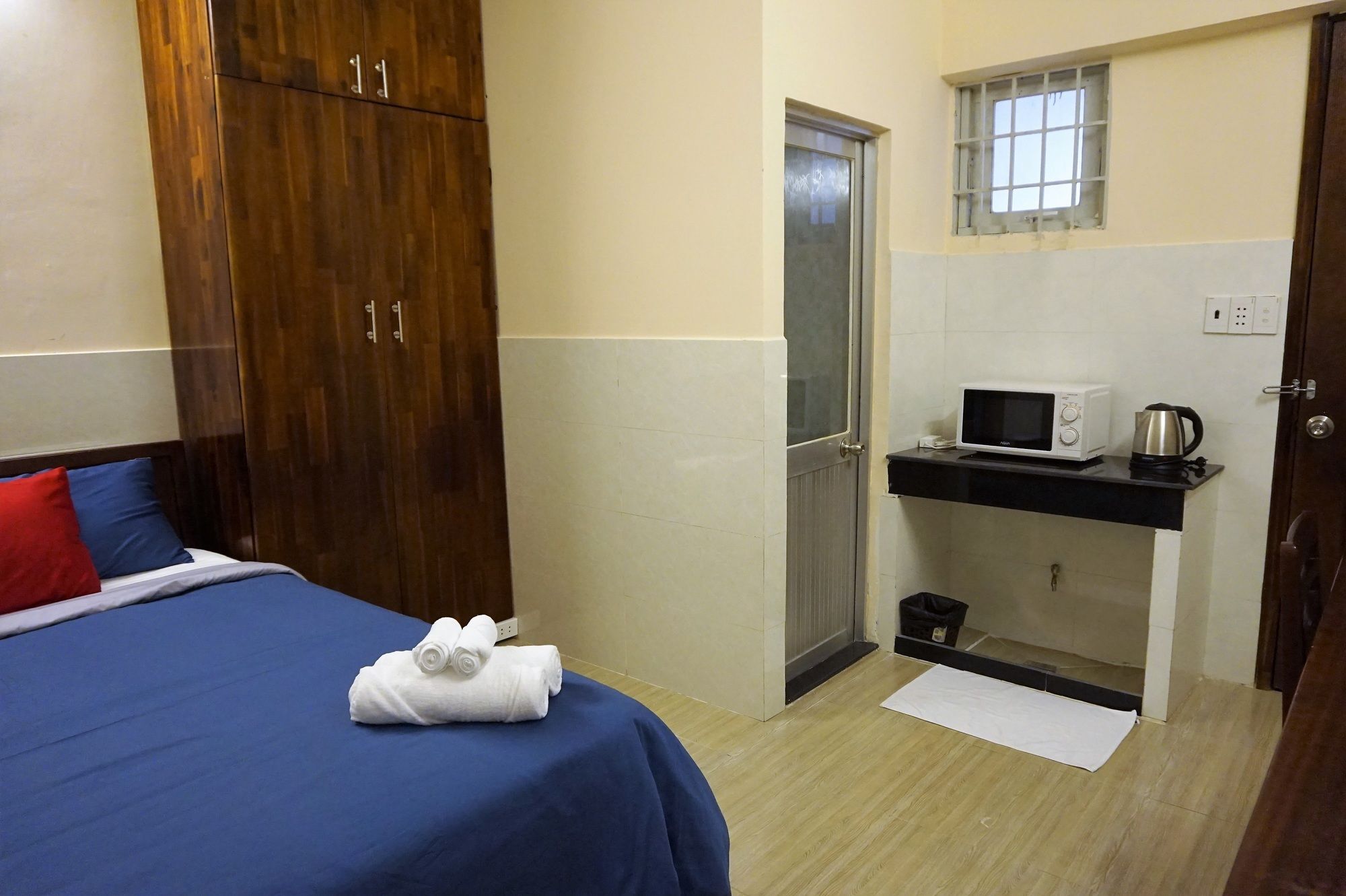 Reddoorz Near Khu Che Xuat Tan Thuan 2 Hotel Ho Chi Minh City Bagian luar foto