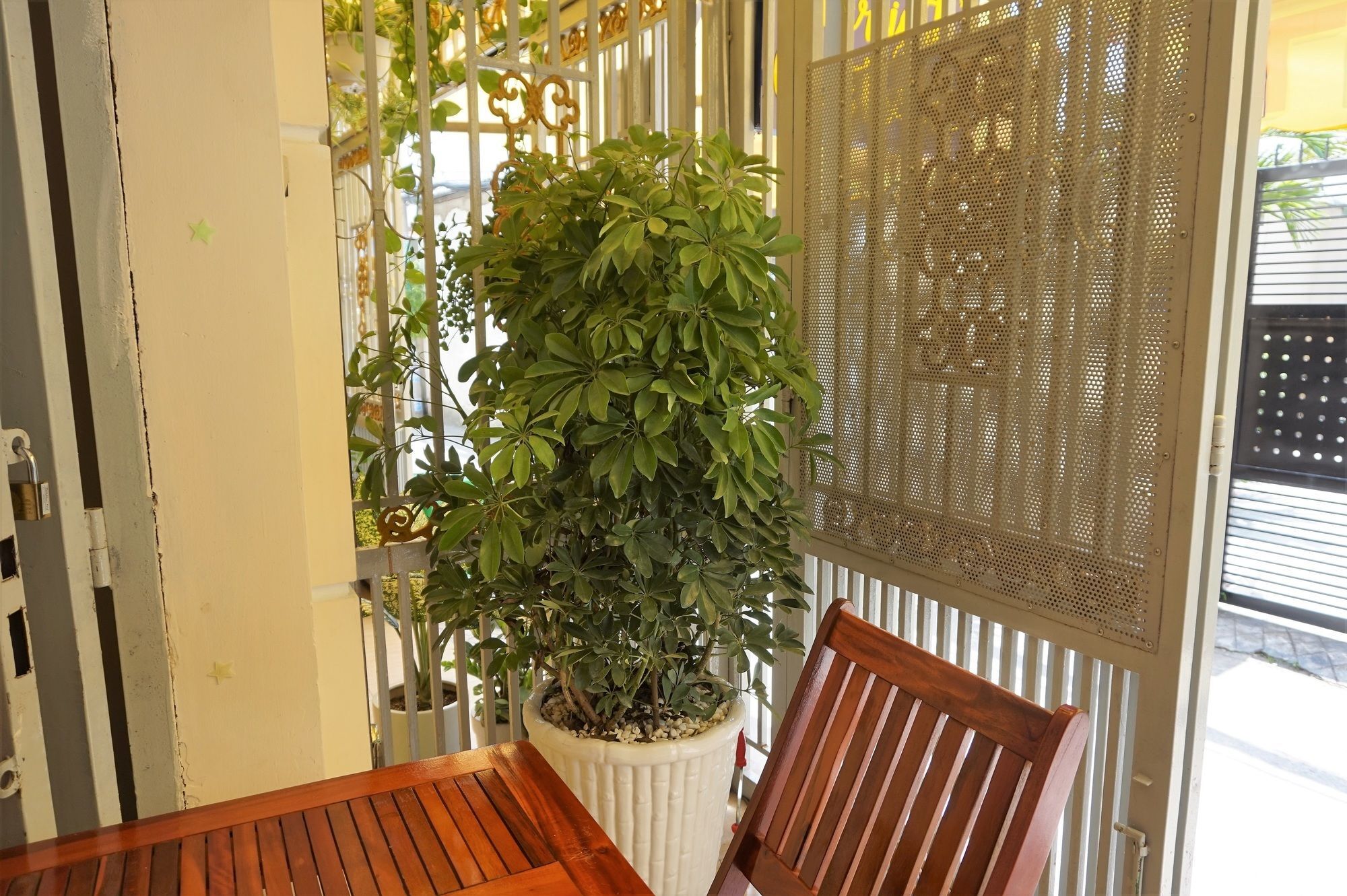 Reddoorz Near Khu Che Xuat Tan Thuan 2 Hotel Ho Chi Minh City Bagian luar foto